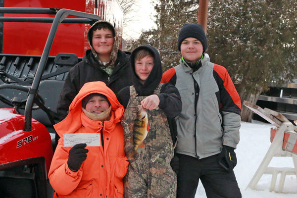 Perch, fishing contest